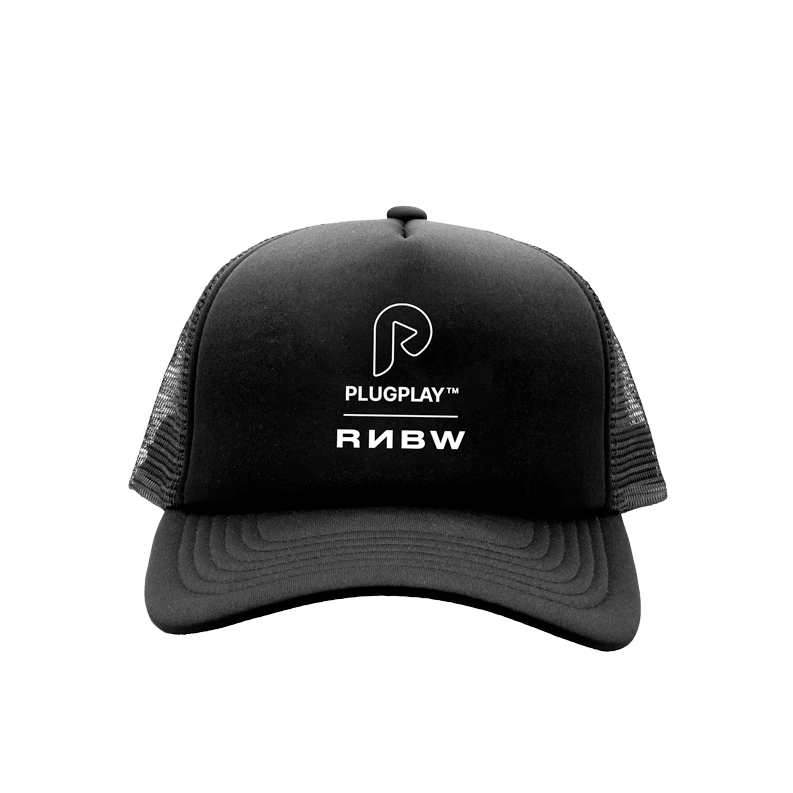 韓国商品/LEEY LOGO TRUCKER HAT BLACK COLLAB EDITION TRUCKER HAT by PLUGPLAY™ <> RNBW