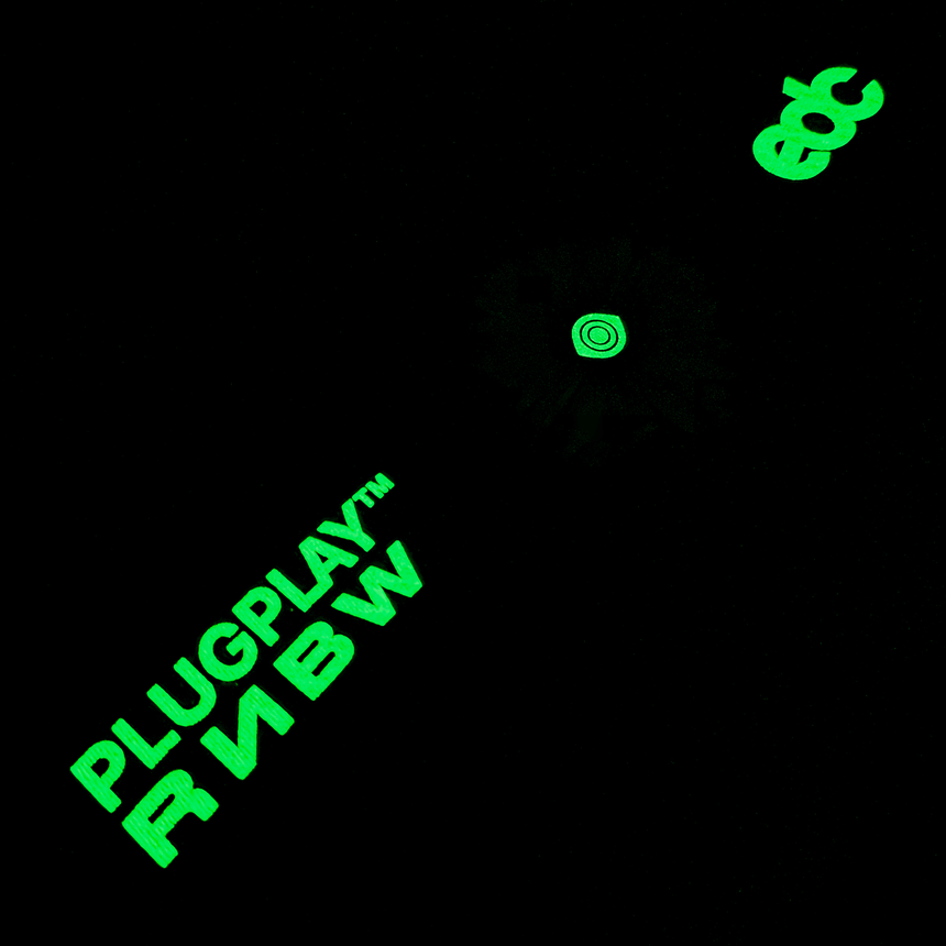 EDC DAISY GLOW TEE - PLUGPLAY <> RNBW <> EDC